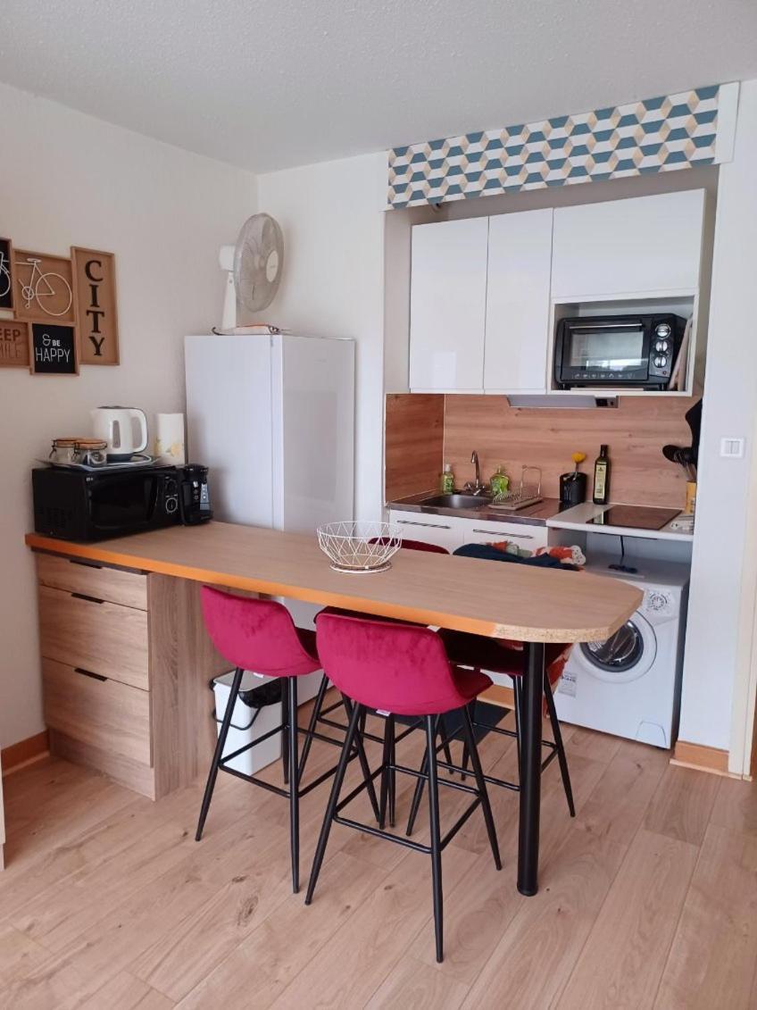Studio Centre-Ville A 2 Pas De La Plage 라그랑모트 외부 사진